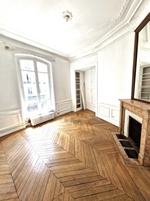 Bureau 13 m2 4.jpg